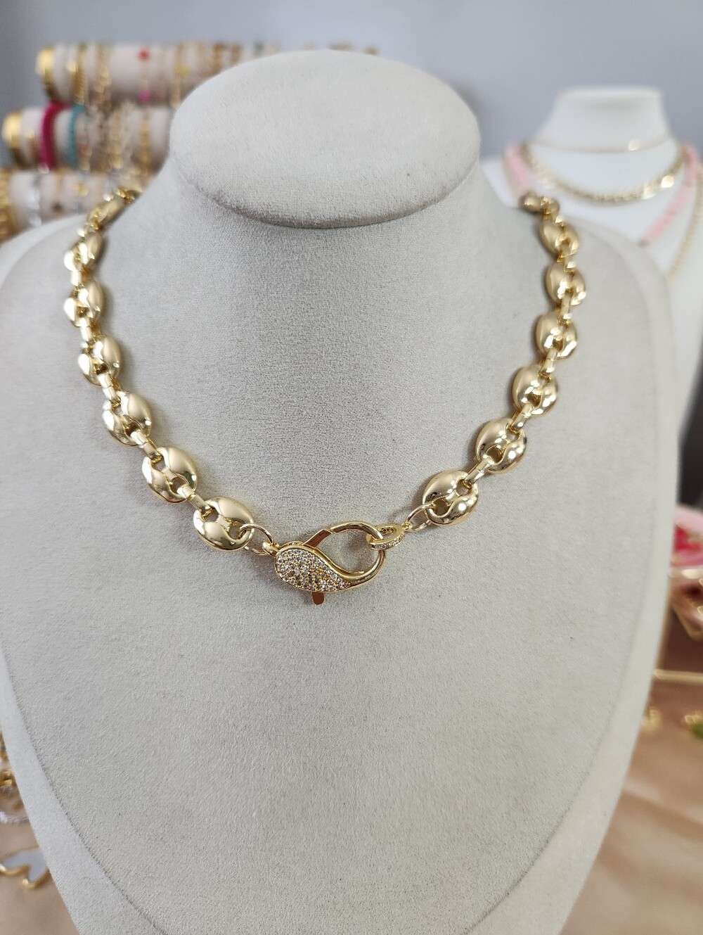 Gucci Puff Ices Clasp Necklace